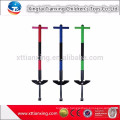 Venta al por mayor de China Nuevos productos interesantes de deportes / Jumping Air Pogo Stick para adultos y niños